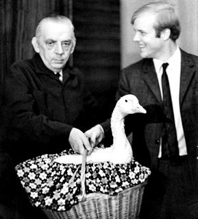 Per Enflo receiving a live goose from Stanis law Mazur in 1972 for solving problem 153 in The Scottish Book 